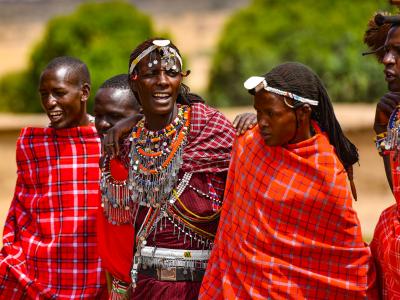 Die Massai und die Kinder - Kenia